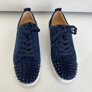 Christian Louboutin Mens Louis Junior Suede Spiked